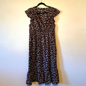 Short sleeve v neck maxi dress